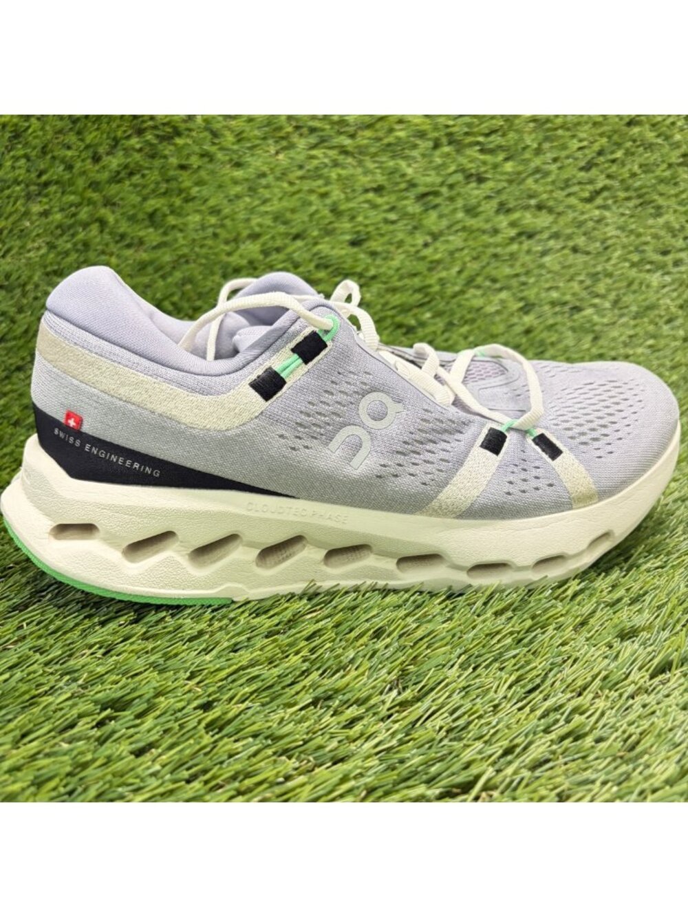 On Cloudsurfer 2 Womens Size 8 Purple Ivory Athletic Running Shoes Sneakers